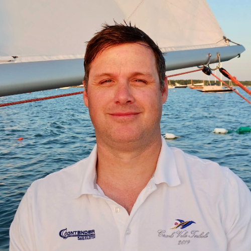 Contender Sailcloth : Tom Evans